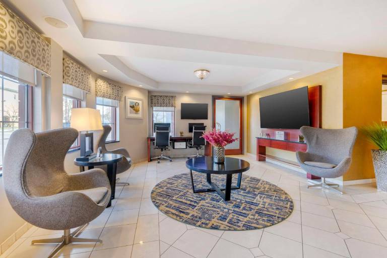 Best Western On The Avenue — photo 2