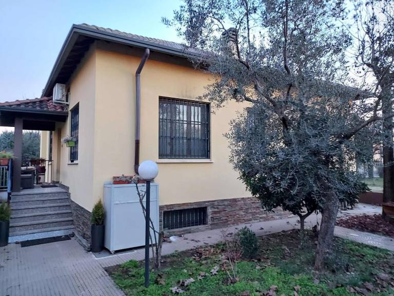 Villa Carugate