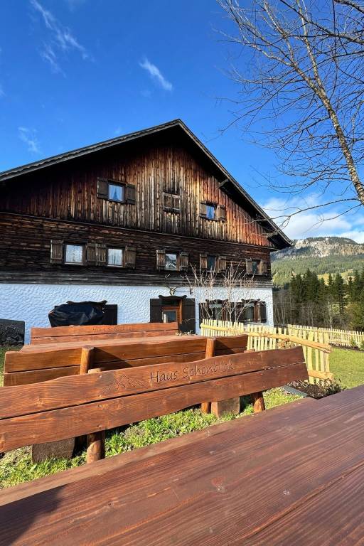 Ferienhaus in Gemeinde Tannheim, Tannheimer Tal f&uuml;r max. 24 Personen