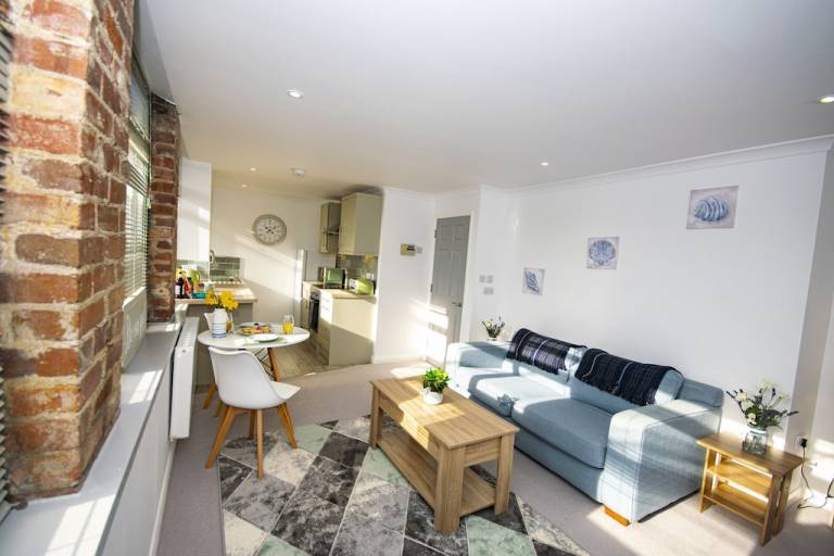 Apartment Camborne