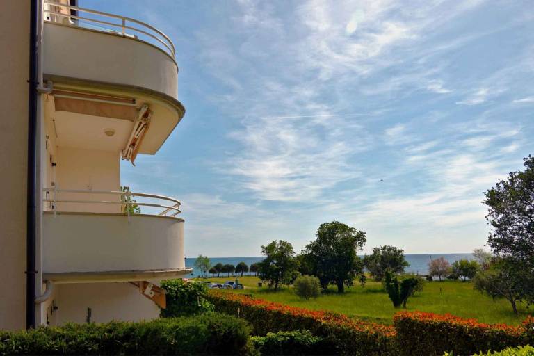 Fully equipped rental apartment | Beach nearby | Pets allowed in Umag