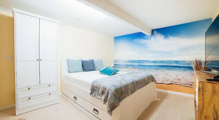 Holiday apartment with 1 room for 3 persons — photo 2
