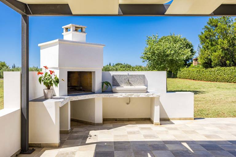 Children-friendly vacation home with yard, barbecue & patio | Good for workation | Pet-friendly — photo 4