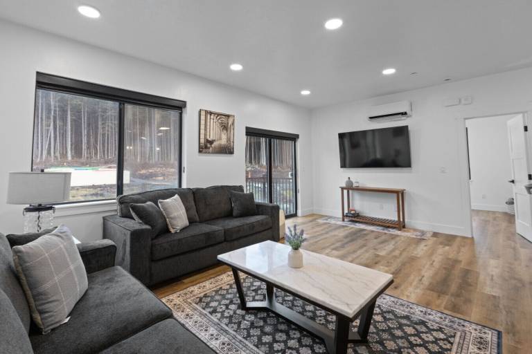 Apartment  Mendenhall Valley
