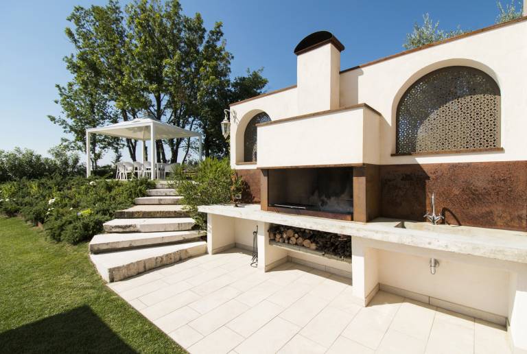 Il giardino del codirosso, private house with 3 bedrooms for 6 adults and 4 kids, swimming-pool, sauna, jacuzzi — photo 3