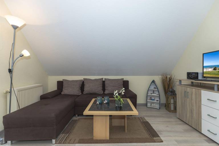 Rental apartment with 1 room for 3 persons in Kuehlungsborn