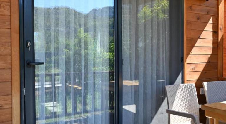Fully equipped vacation home with terrace, garden & grill | Suitable for remote work | Dogs allowed — photo 3