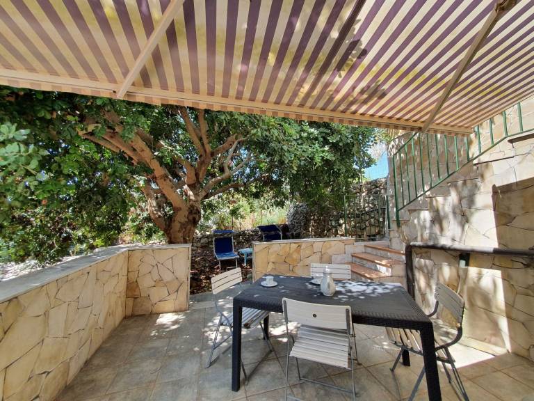 Vacation home with terrace, private pool & garden — photo 4