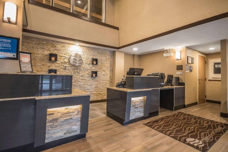 Comfort Inn — photo 2