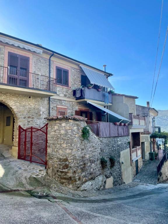 Pleasant holiday apartment with terrace | Pets allowed in Perdifumo
