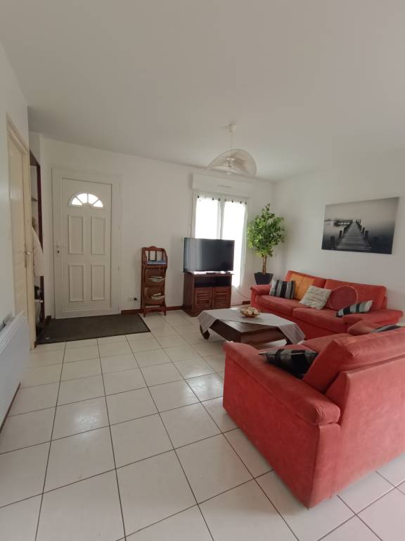 Family-oriented house with grill, garden & terrace | Nature view | Pet-friendly — photo 2