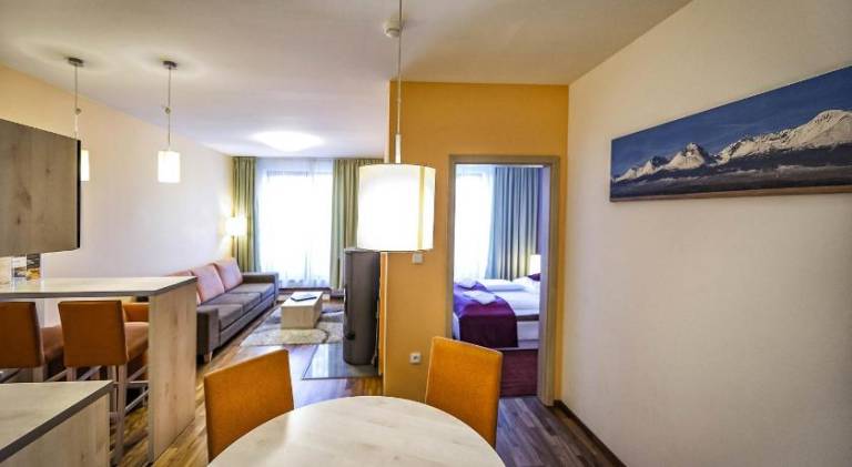 Hotel CROCUS — photo 3