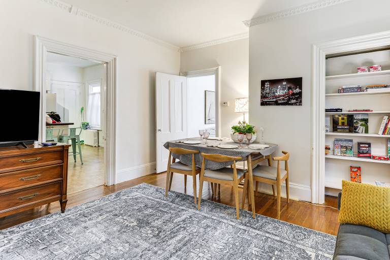 1 Mi to Needham Center Square: Pet-Friendly Apt! — photo 5