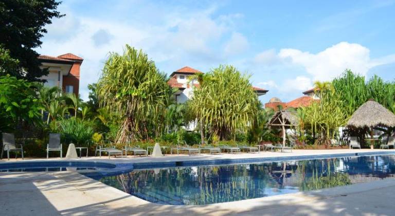 Resort  Esterillos Este