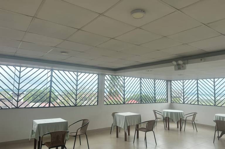 DORAL INN HOTEL