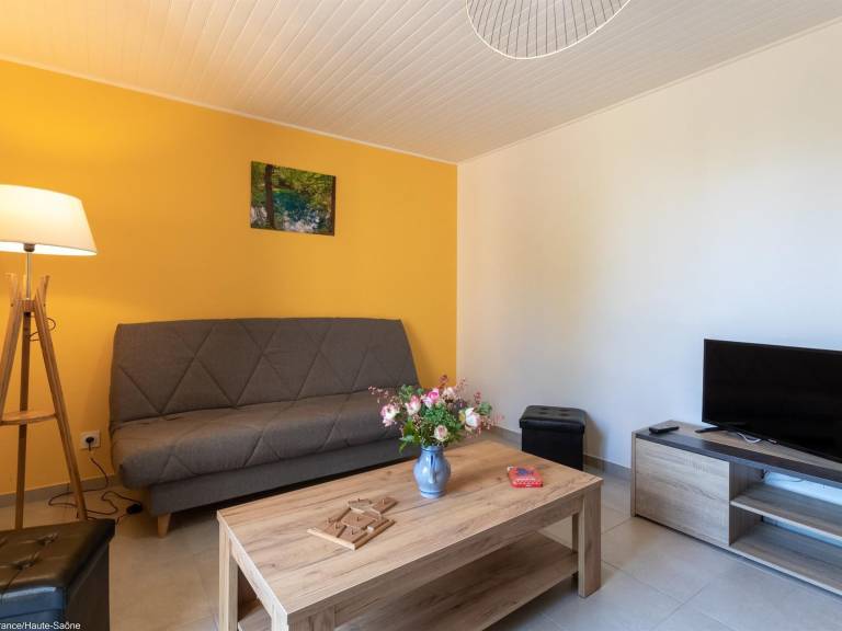 Renovated country house with garden, pets accepted near Vesoul — photo 2