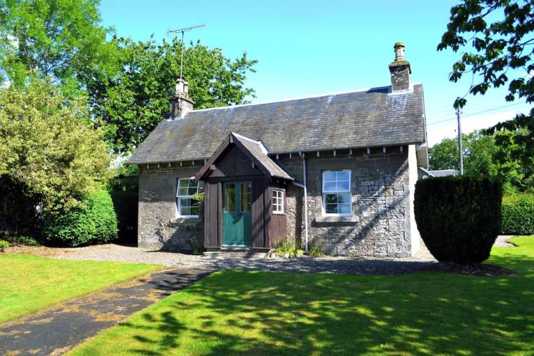 Cottage  Aberfoyle