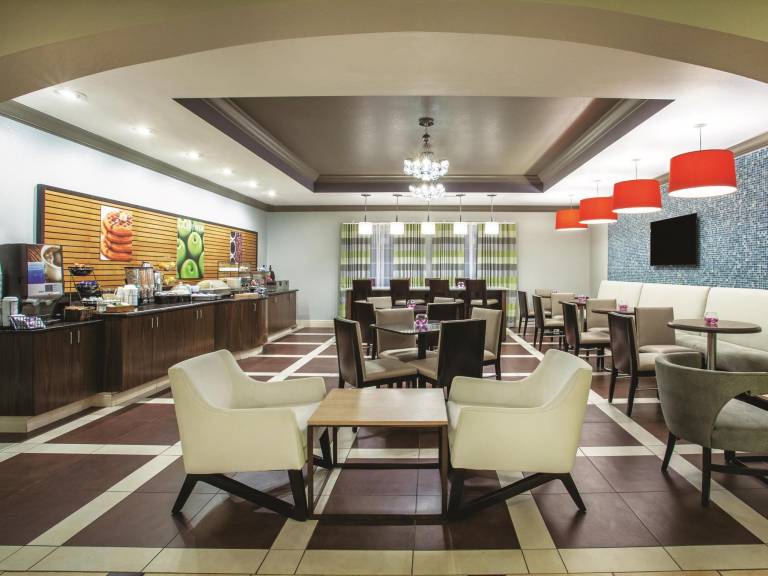 Comfort Inn & Suites Port Charlotte-Punta Gorda — photo 3