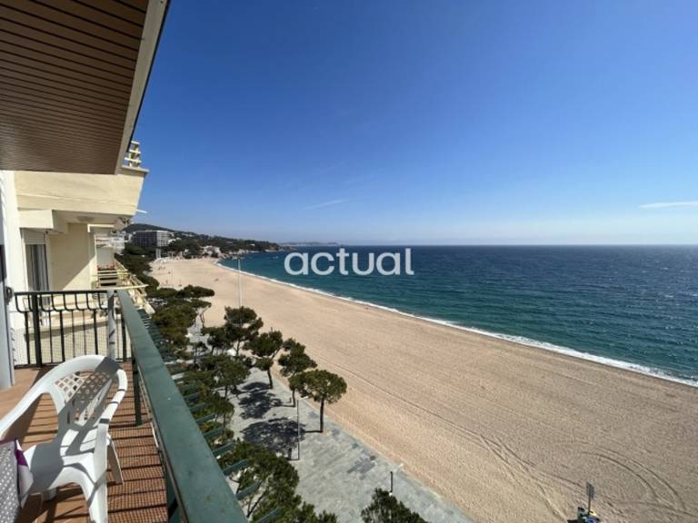 Lovely holiday apartment | Beach nearby | Pets are welcome in Sant Feliu de Guíxols