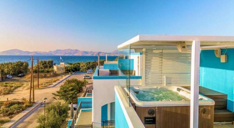Fully equipped villa with private pool, BBQ & patio | Close to the beach | Perfect for remote work | Pets allowed in Kos