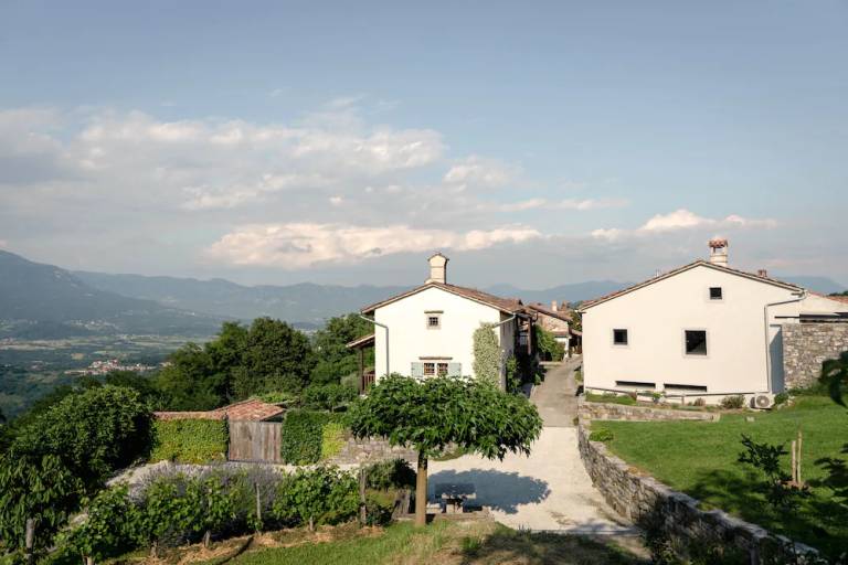 Apartma  Zalošče