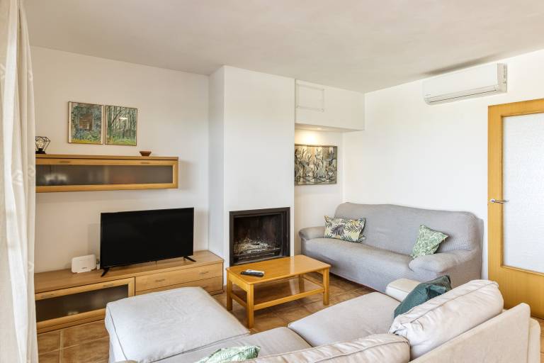 Oasis Premium Costa Brava – Apartment with Garden, Pool, and Beach 50 m Away — photo 5