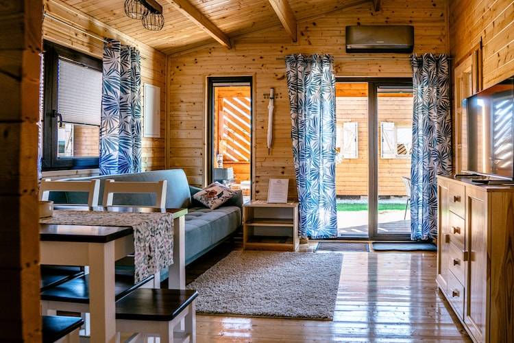 House with sauna, jacuzzi & grill — photo 2