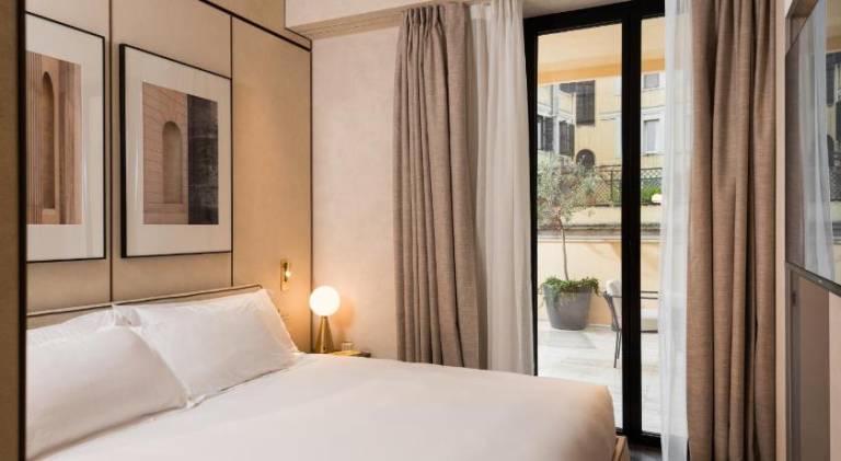 Serviced apartment | Near Trevi Fountain in Vittoria