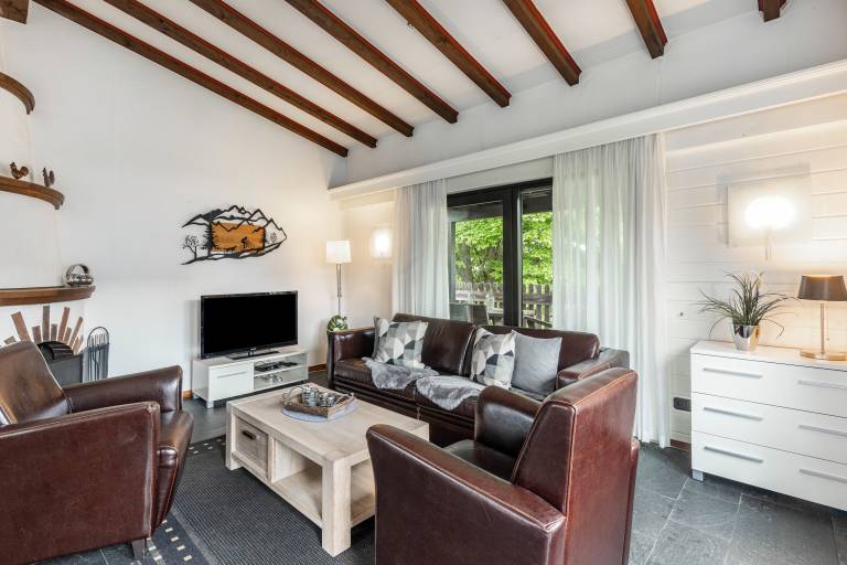 Apartment with fast internet, barbeque & terrace | Mountain view — photo 4