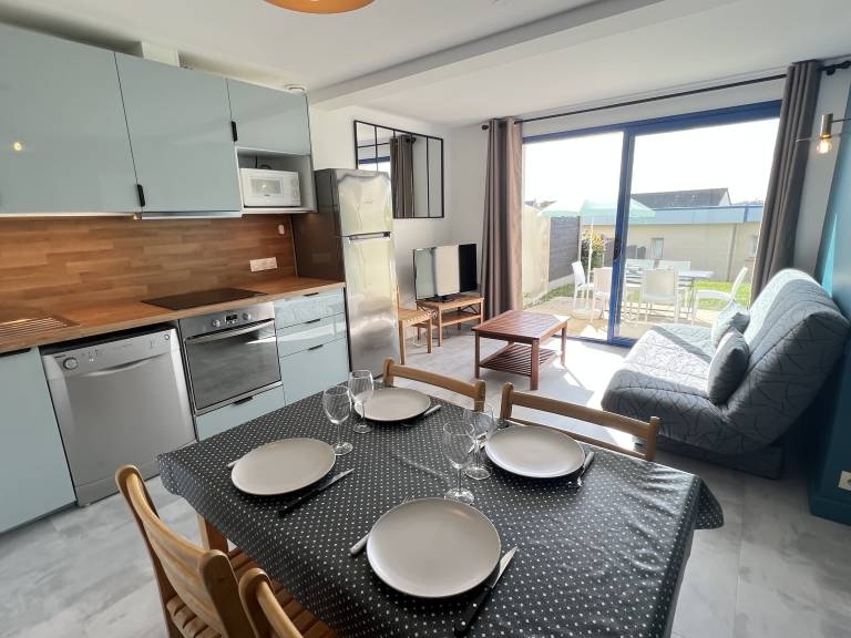 House with pool, grill & terrace | Sea view — photo 3