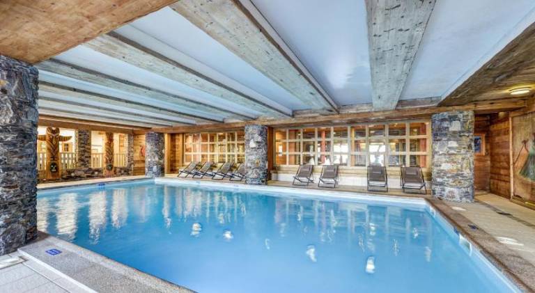 Serviced apartment with pool & sauna | Next to the ski | Pet-friendly — photo 4