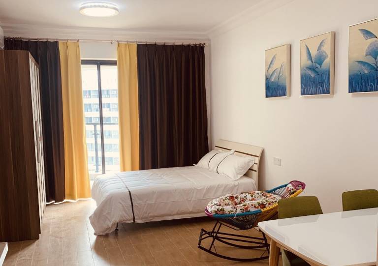 Ten Mile Silver Beach Apartment in Huizhou