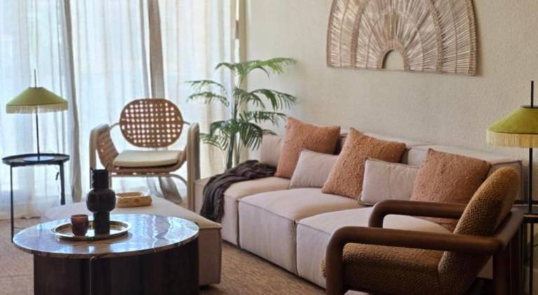 Fully equipped rental apartment with patio | Dogs allowed in Saint-Tropez