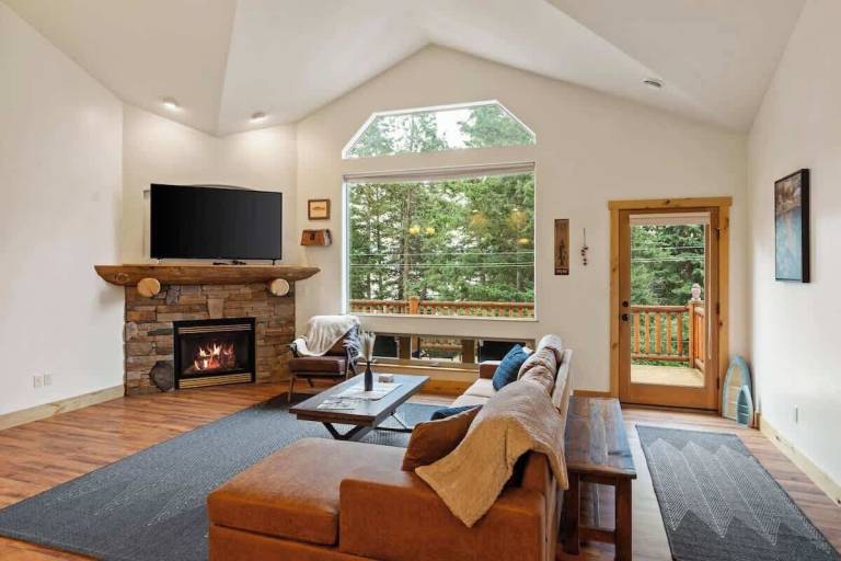 Cabin  Somers