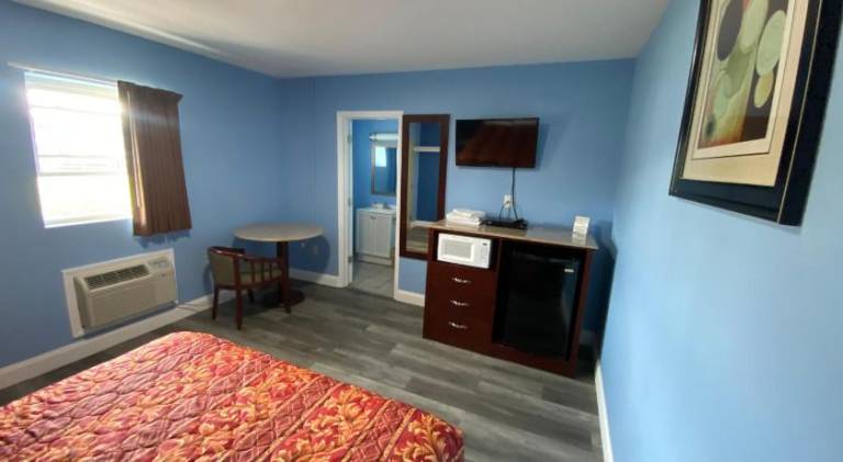 Red Carpet Inn and Suites Wrightstown — photo 2