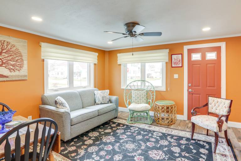 1 Block to Beach: Home w/ Hot Tub in Port Clinton! — photo 2