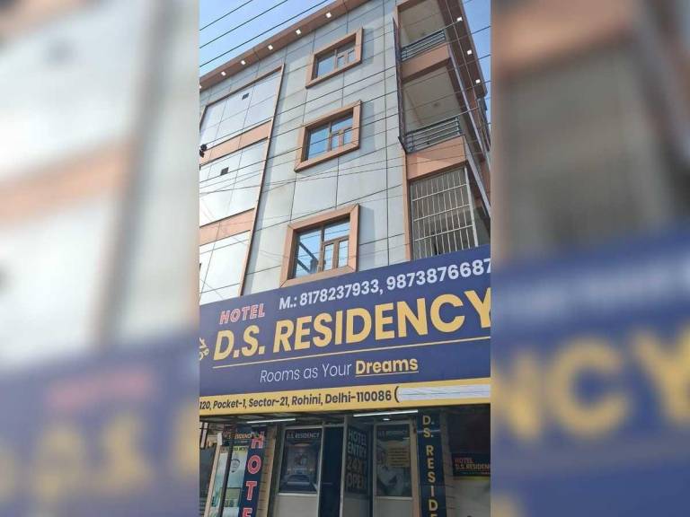 Hotel O D S Residency