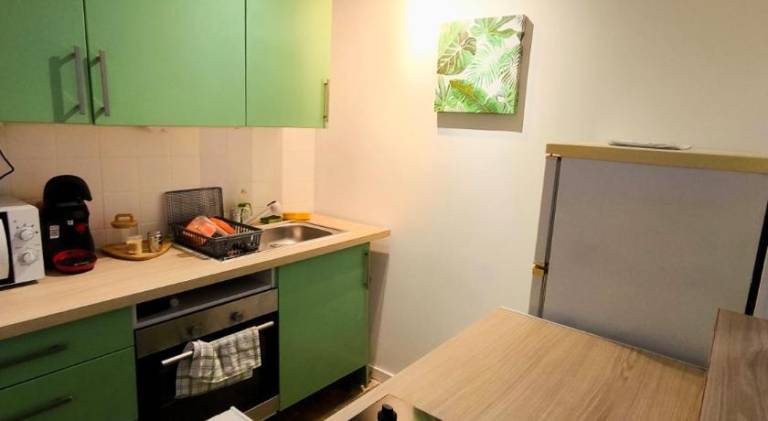 Rental apartment with private pool, garden & terrace — photo 3
