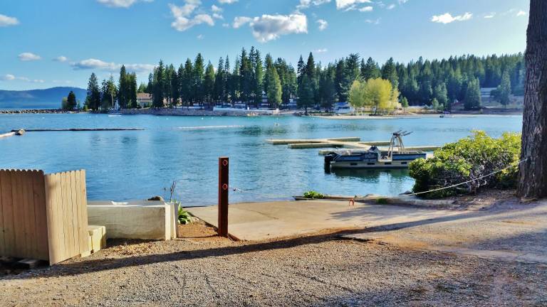 Cabin Lake Almanor