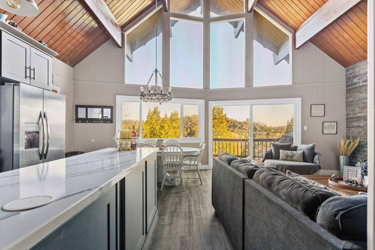 Cabin Lake Gregory