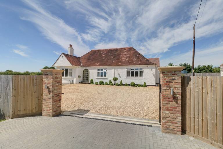 Cottage  Malmesbury