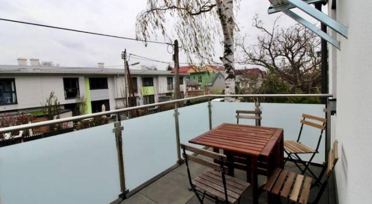 Rental apartment with 2 rooms for 6 persons — photo 4