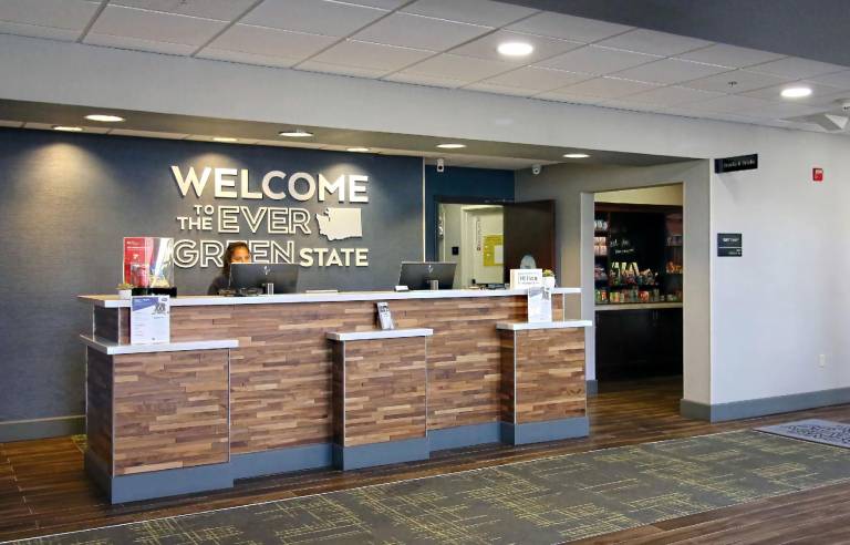 Hampton Inn & Suites by Hilton Tacoma — photo 4