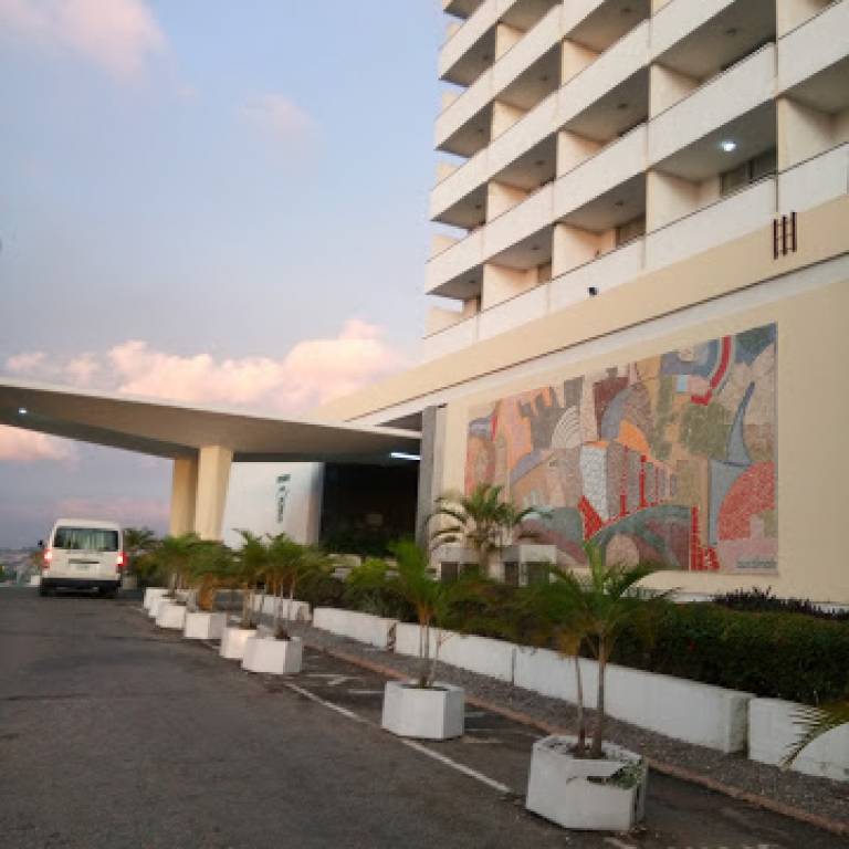 Premier Hotel Executive Suite