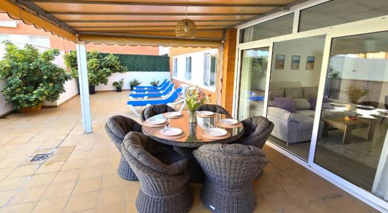 Fully equipped wonderful apartment with terrace & pool | Next to the beach | Pets allowed in Lloret de Mar