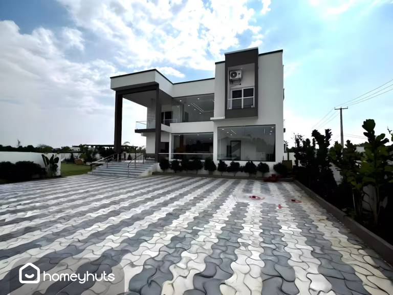 House Moinabad