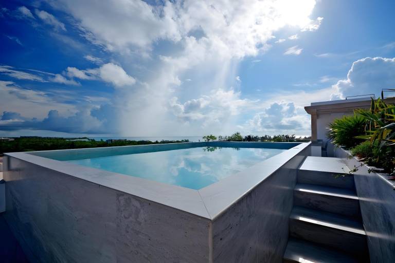 MAYAN MONK Suites in Playa del Carmen