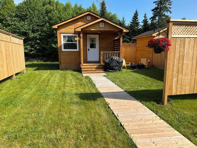 Cabin West Quaco