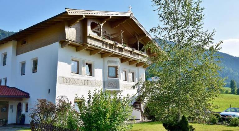 Holiday apartment with garden & terrace in Woergl