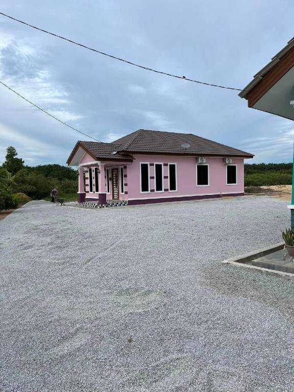 1000 m&sup2; Bungalow